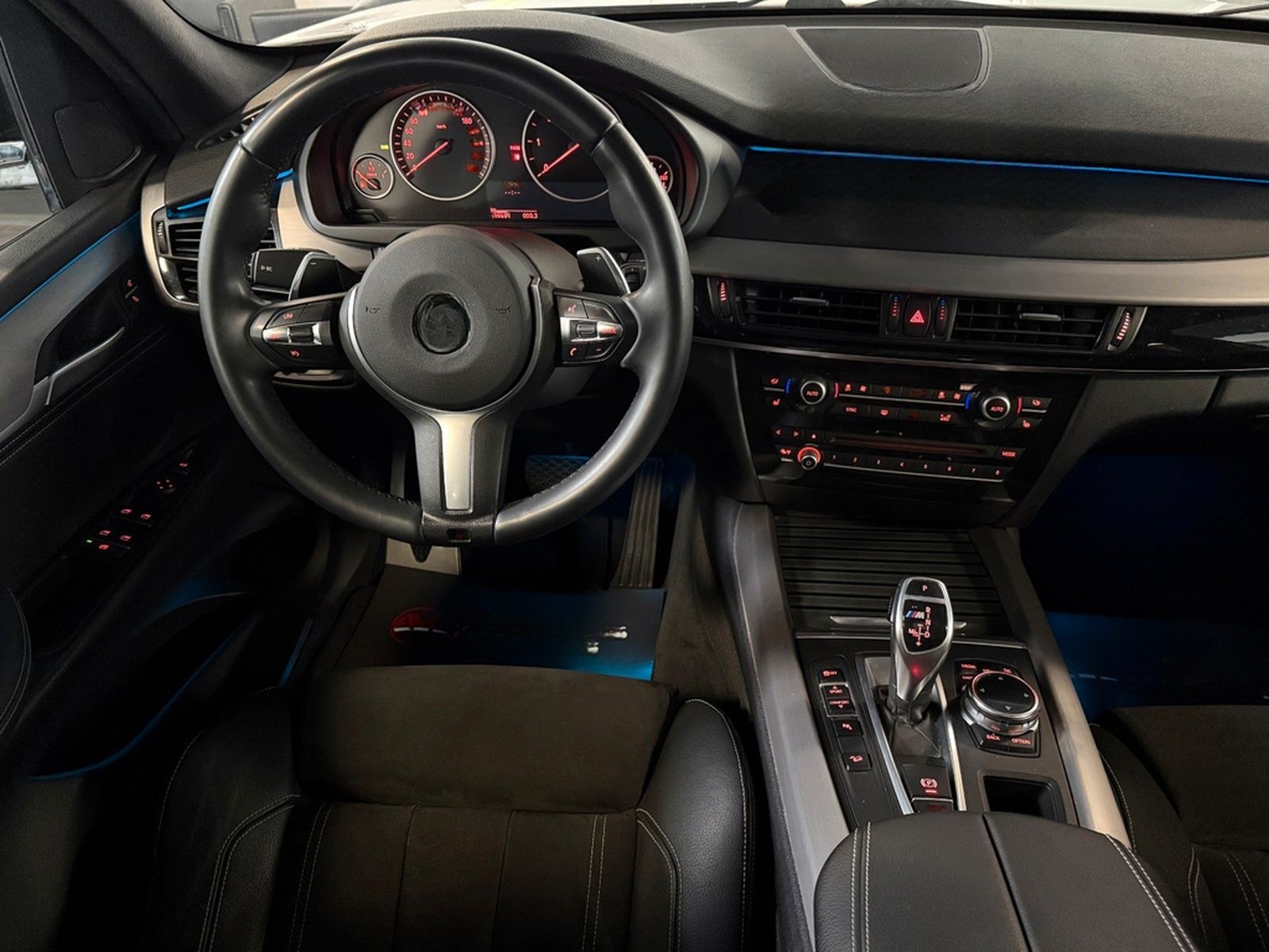 BMW X5 M50 d Shadow Line/Panorama+AHK+Memory foto 23