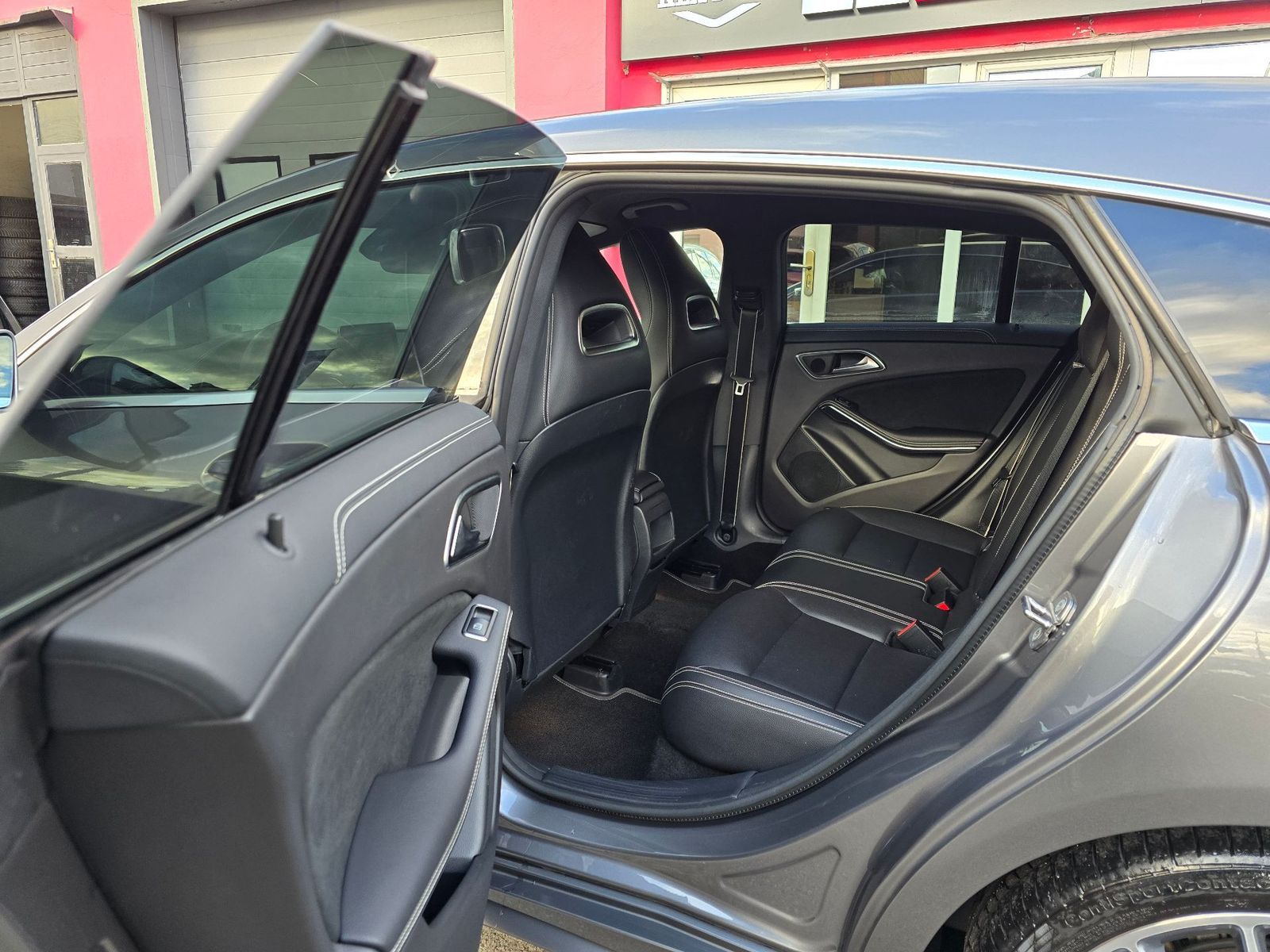 Mercedes-Benz CLA 200 7G-tronic|AMG-Styling|Automatik|Kamera foto 13