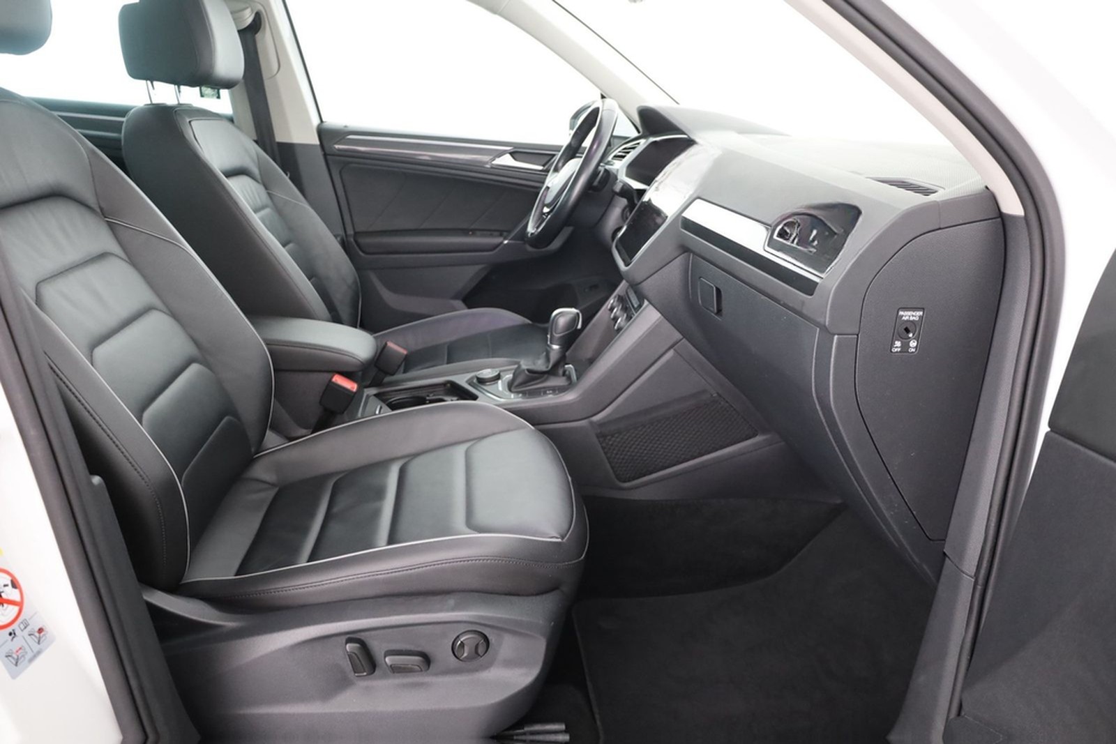 Volkswagen Tiguan 2.0 TSI DSG Highline 4Motion Panorama ACC foto 24