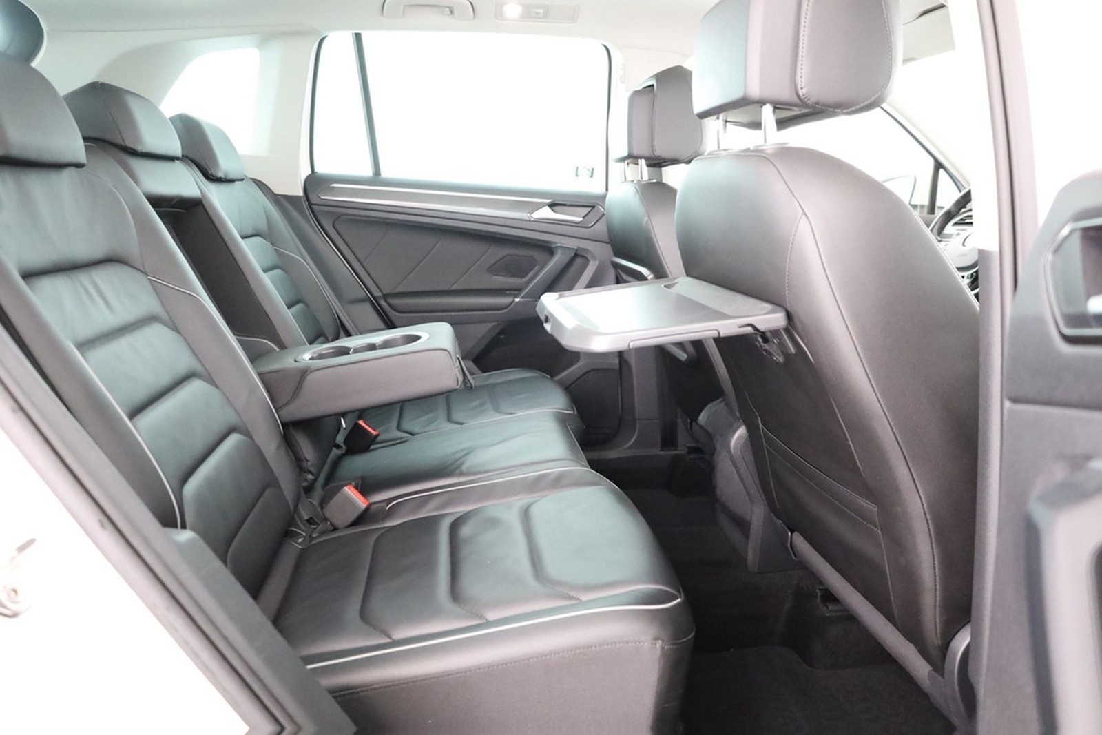 Volkswagen Tiguan 2.0 TSI DSG Highline 4Motion Panorama ACC foto 25