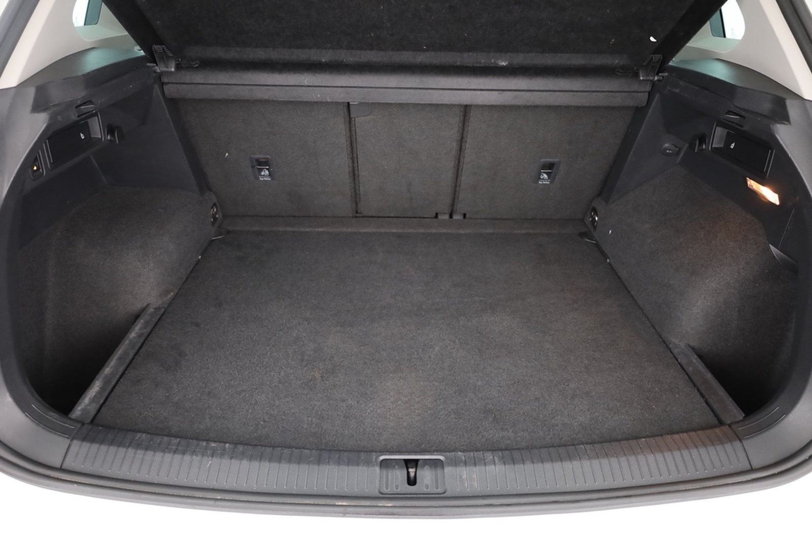 Volkswagen Tiguan 2.0 TSI DSG Highline 4Motion Panorama ACC foto 26