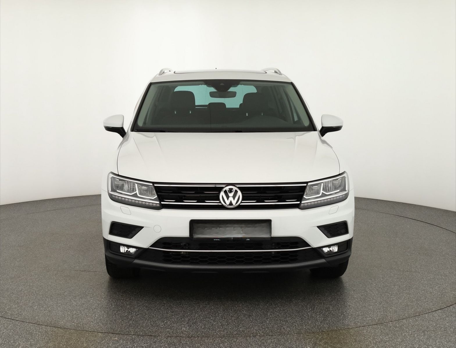 Volkswagen Tiguan 2.0 TSI DSG Highline 4Motion Panorama ACC foto 8
