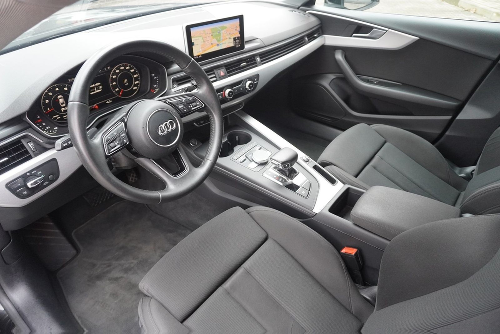Audi A5 Sportback 2.0 TFSI sport Virtual Cockpit PDC foto 17