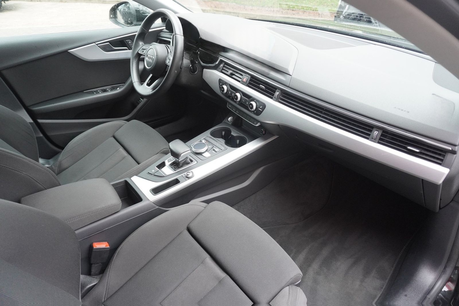 Audi A5 Sportback 2.0 TFSI sport Virtual Cockpit PDC foto 19