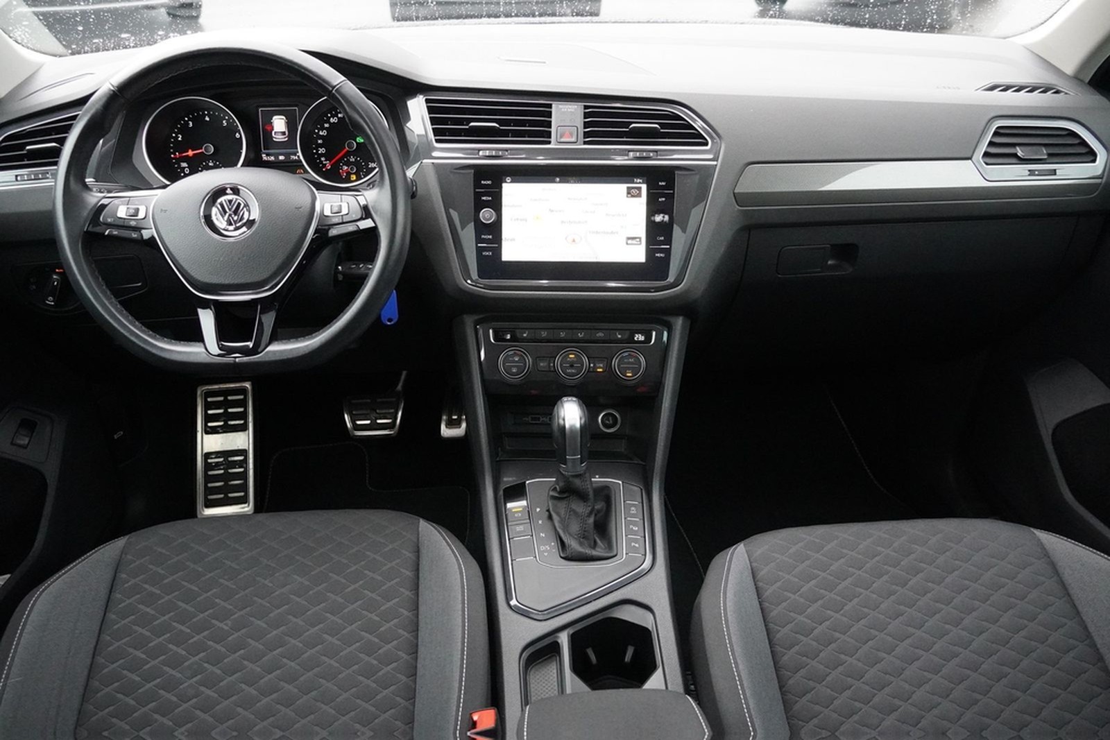 Volkswagen Tiguan 1.5 TSI DSG Join LED Navi AHK ACC Kamera foto 11