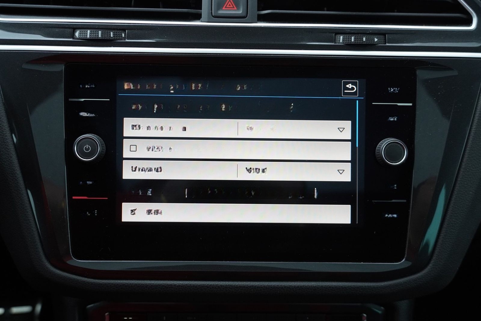 Volkswagen Tiguan 1.5 TSI DSG Join LED Navi AHK ACC Kamera foto 15