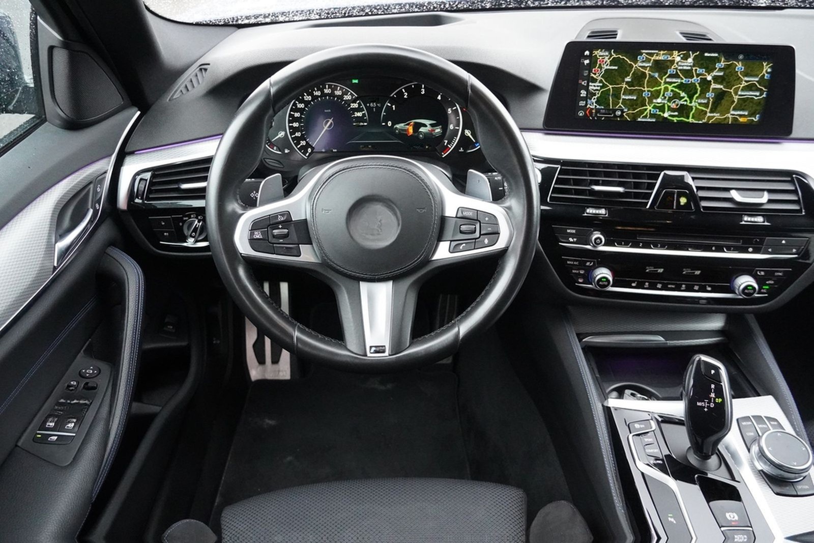 BMW 530i M Sport Aut. Klimaaut. LED Navi Sitzheizung foto 19
