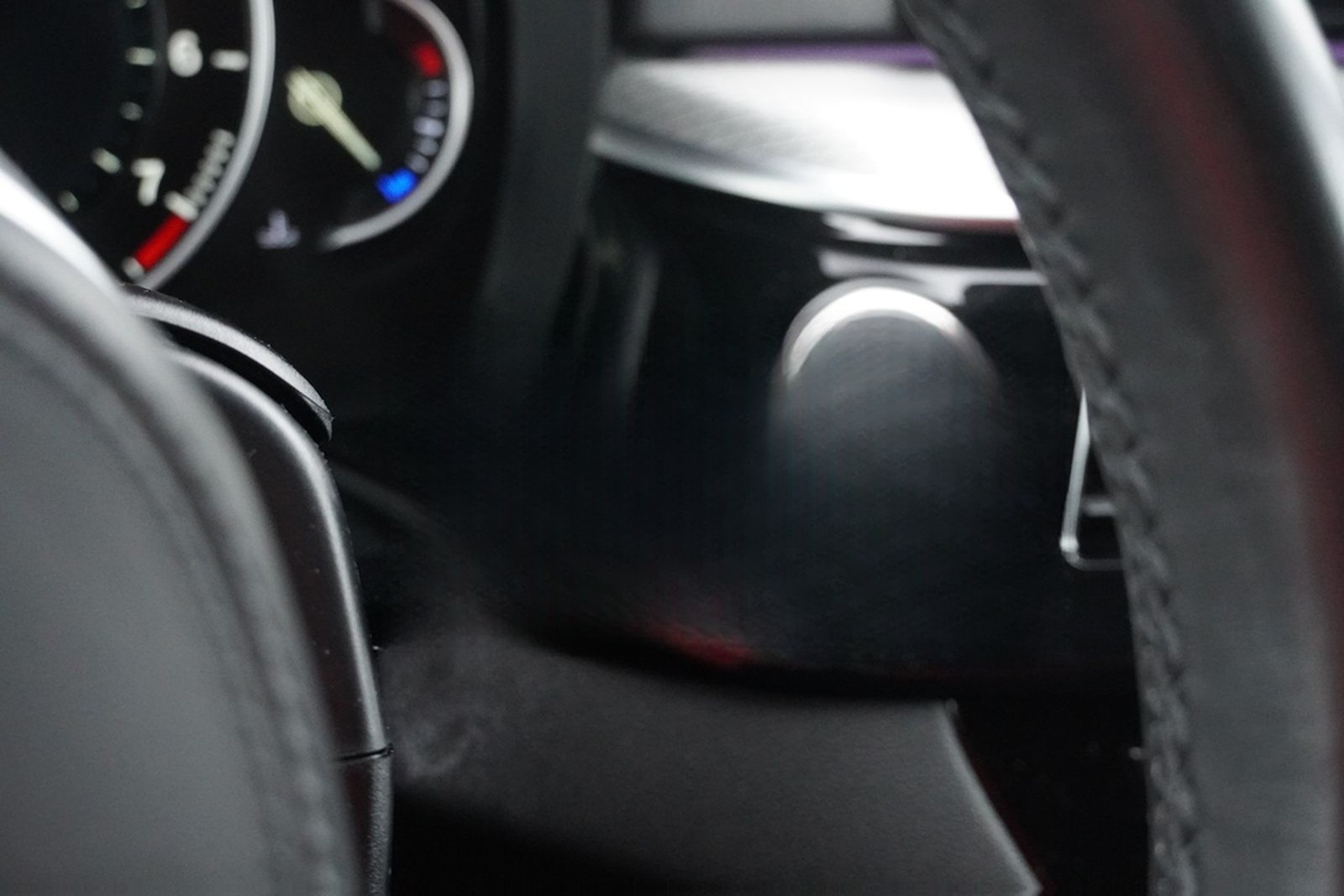 BMW 530i M Sport Aut. Klimaaut. LED Navi Sitzheizung foto 24