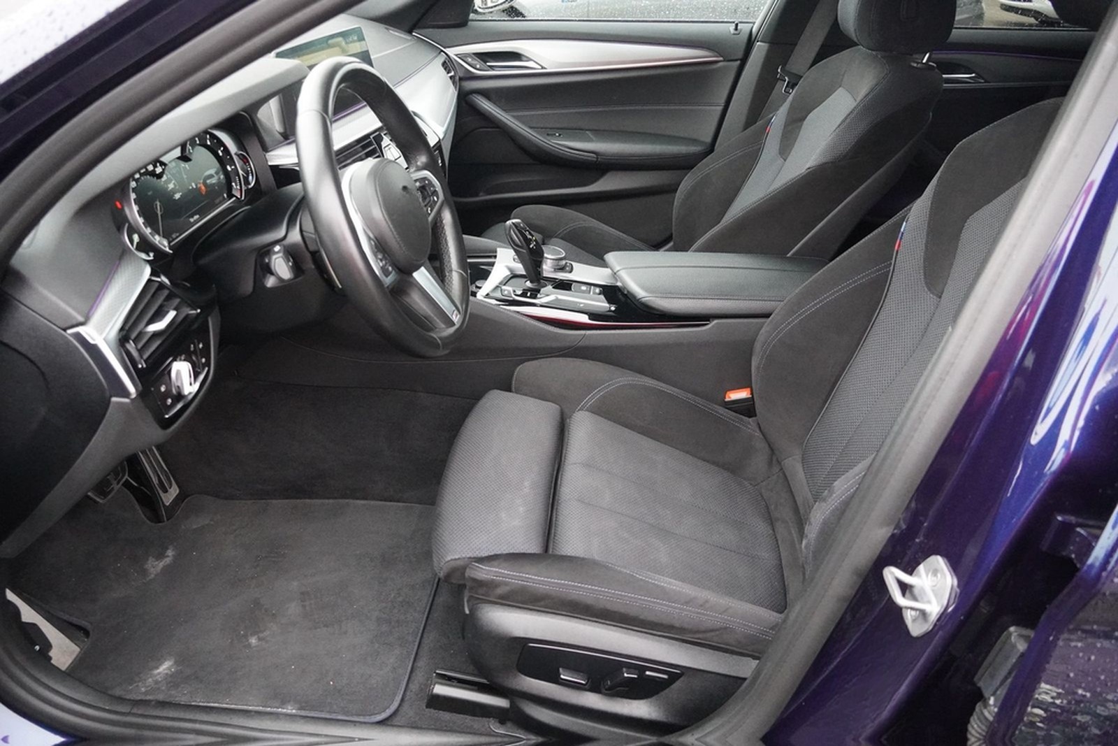 BMW 530i M Sport Aut. Klimaaut. LED Navi Sitzheizung foto 30