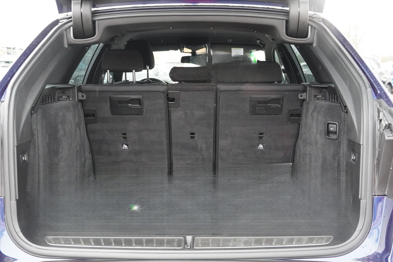 BMW 530i M Sport Aut. Klimaaut. LED Navi Sitzheizung foto 35