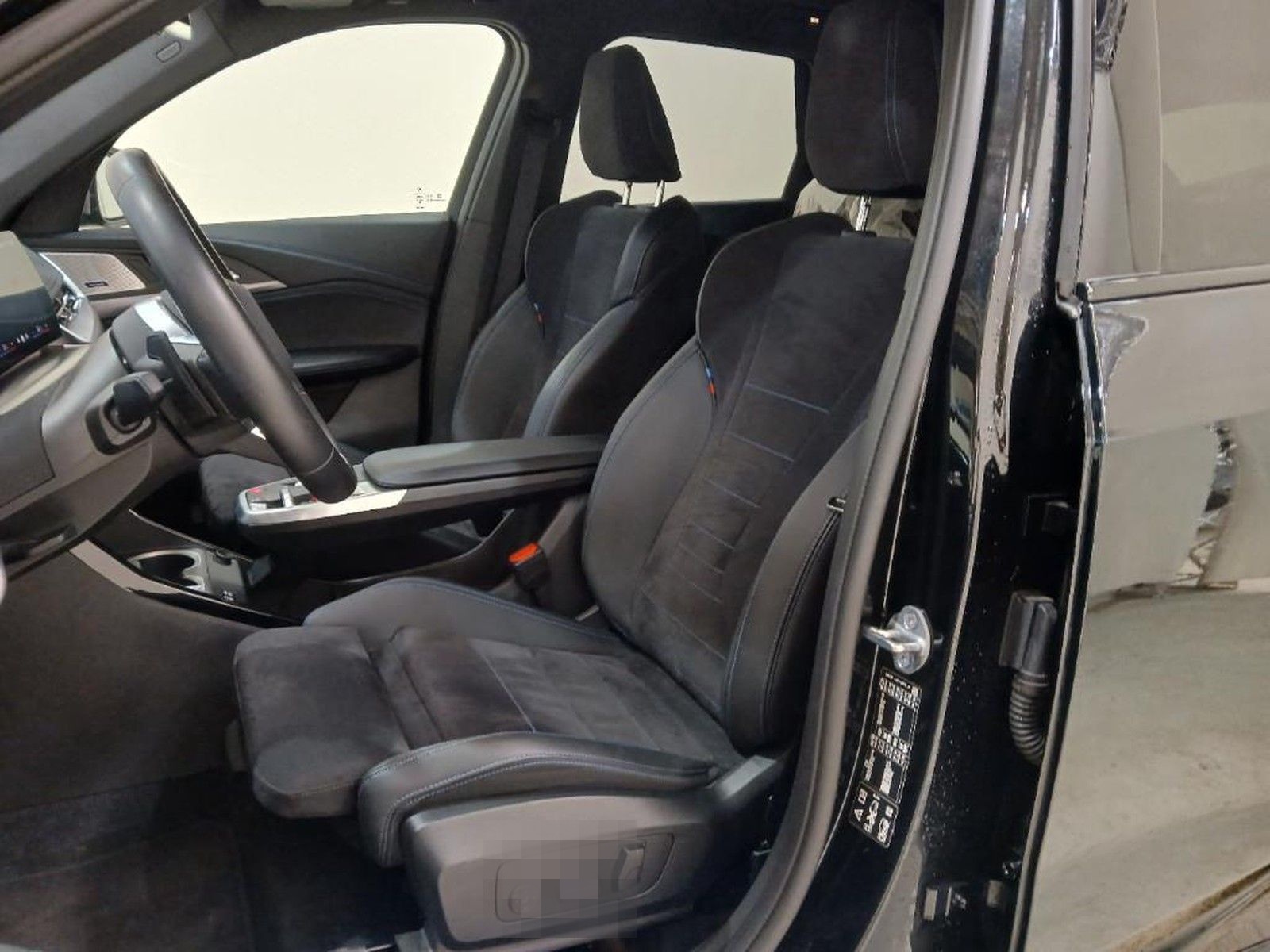 BMW X1 23d xDrive M Sport AHK/MMRY/MASSAGE/HUD/PANO foto 5