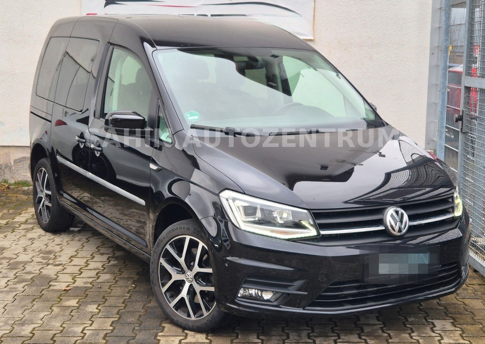 Volkswagen Caddy 2.0 TDI DSG Standhzg ACC AHK BiXe RFK PDC foto 2