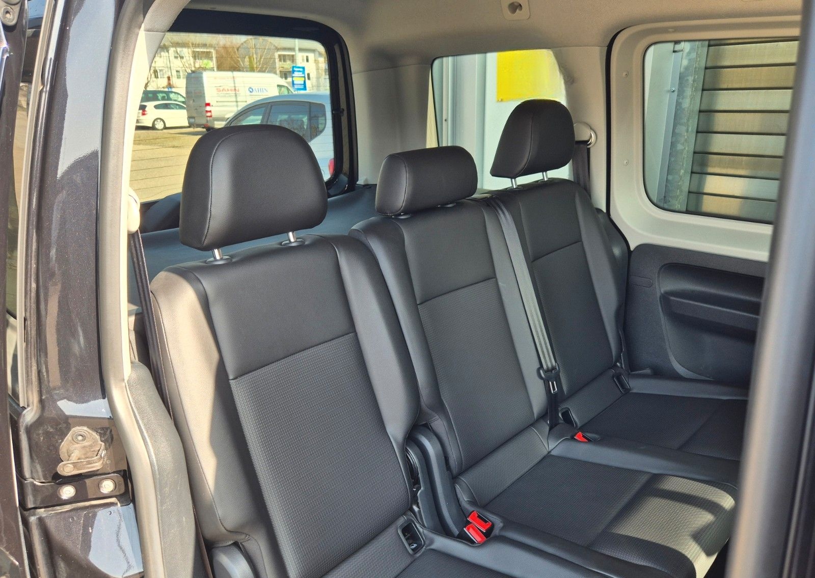 Volkswagen Caddy 2.0 TDI DSG Standhzg ACC AHK BiXe RFK PDC foto 17