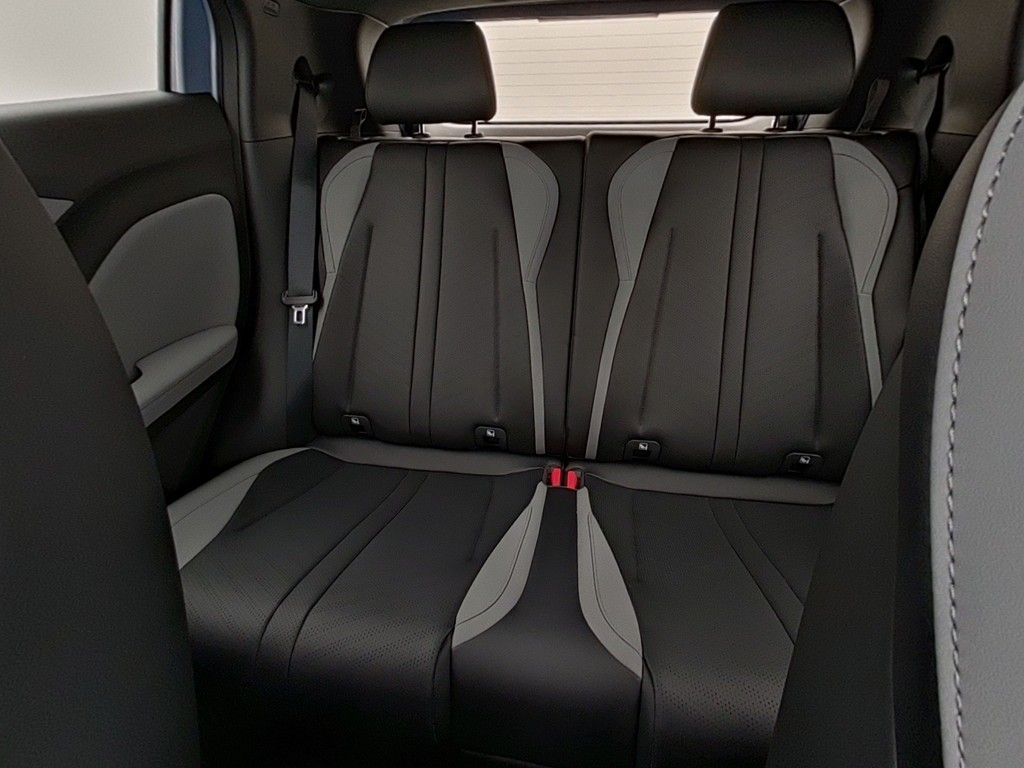 BYD DOLPHIN SURF Comfort foto 17