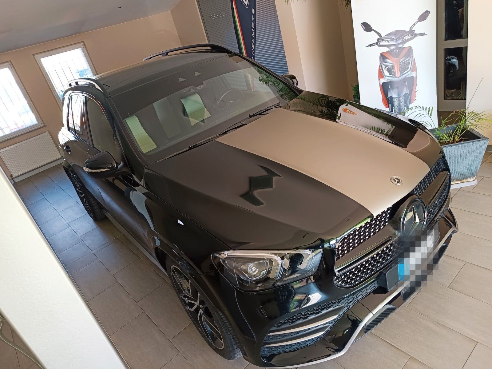 Mercedes-Benz GLE 300 d 4Matic AMG Leder Pano/AHK/Spur/Scheck. foto 9