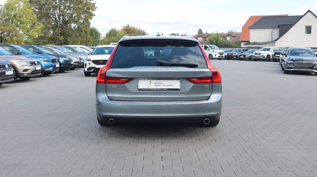 Volvo V90 Momentum CarPlay LED Memory AHK R.Cam SENSUS foto 5