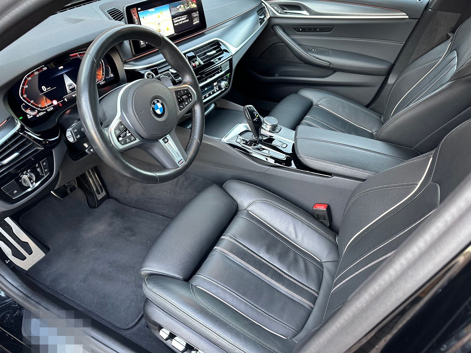 BMW 530d xDrive M-Sport,Massage,Standheizung,8fach foto 16