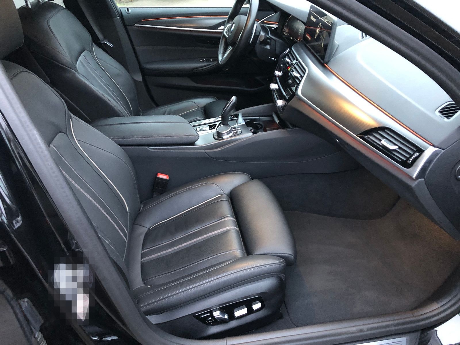 BMW 530d xDrive M-Sport,Massage,Standheizung,8fach foto 17