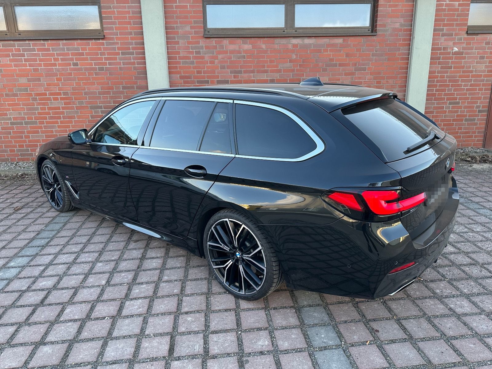 BMW 530d xDrive M-Sport,Massage,Standheizung,8fach foto 23