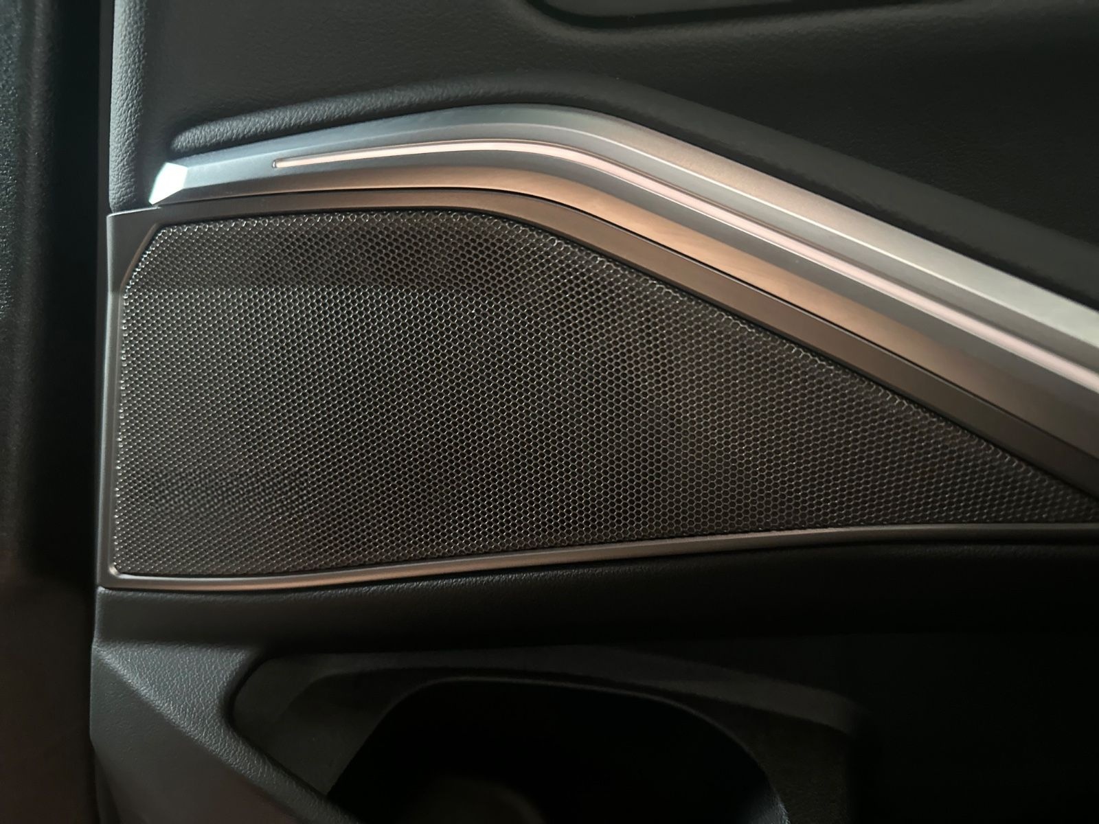 BMW 330 d M Sport Limousine foto 13