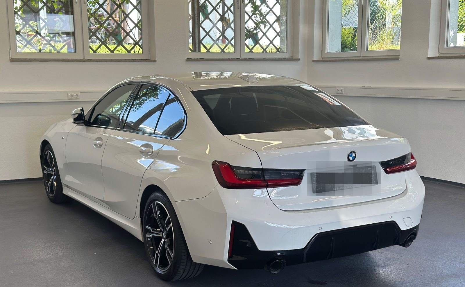 BMW 330 d M Sport Limousine foto 4