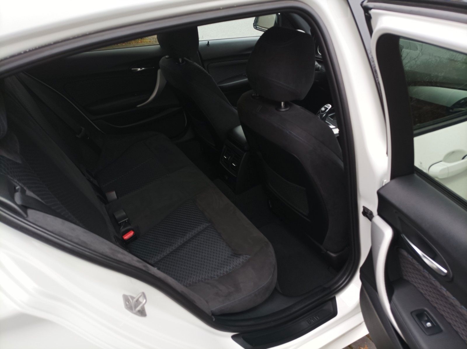 BMW 120d xDrive Edition M Sport Shadow A Edition... foto 6