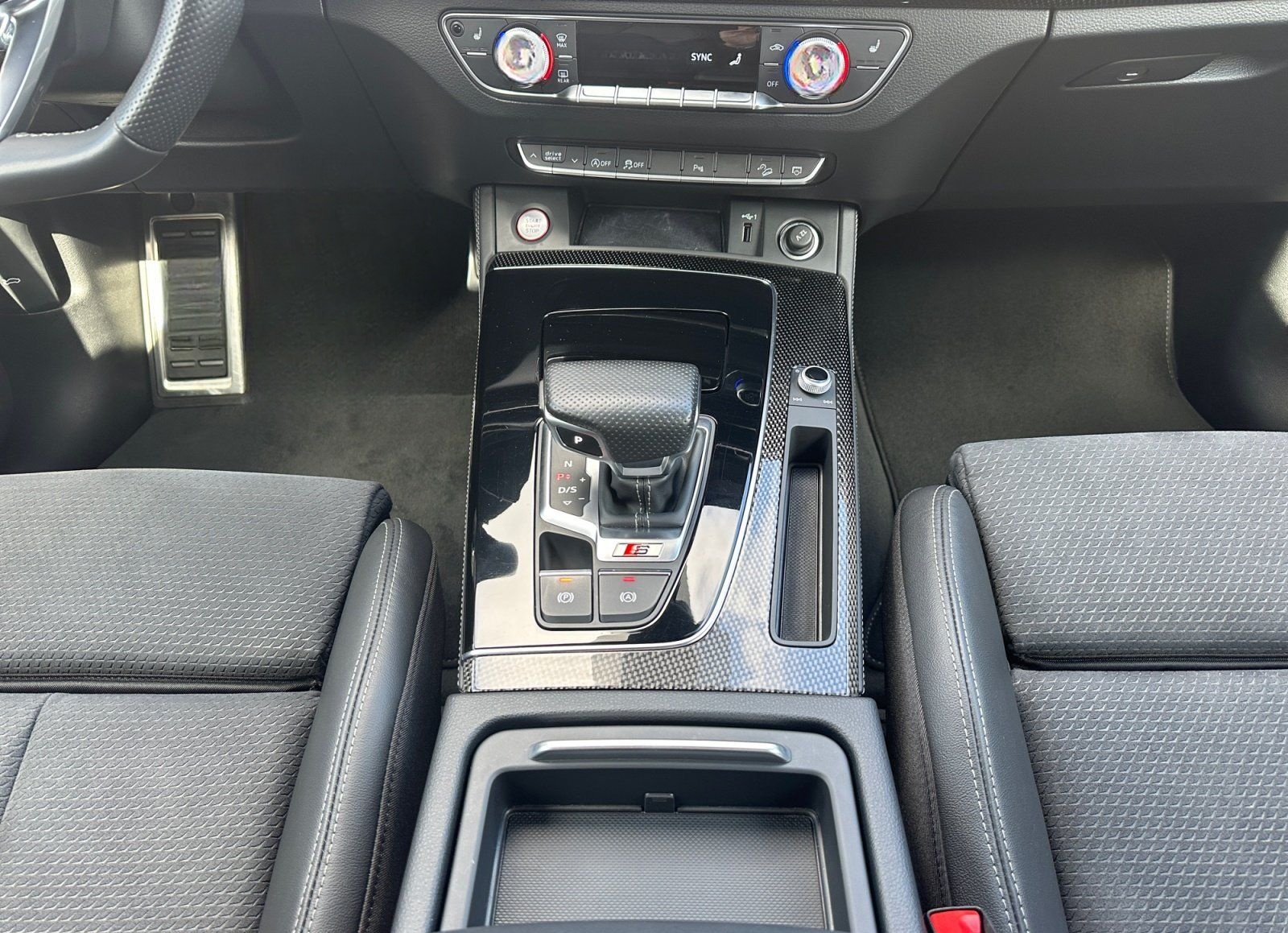 Audi SQ5 55 TDI quattro MHEV Tiptronic Matrix AHK Nav foto 9