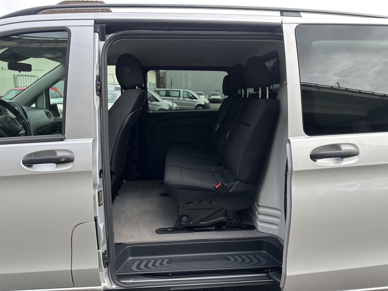 Mercedes-Benz Vito Mixto 4x4 114 CDI kompakt M1 2x Schiebetür foto 25