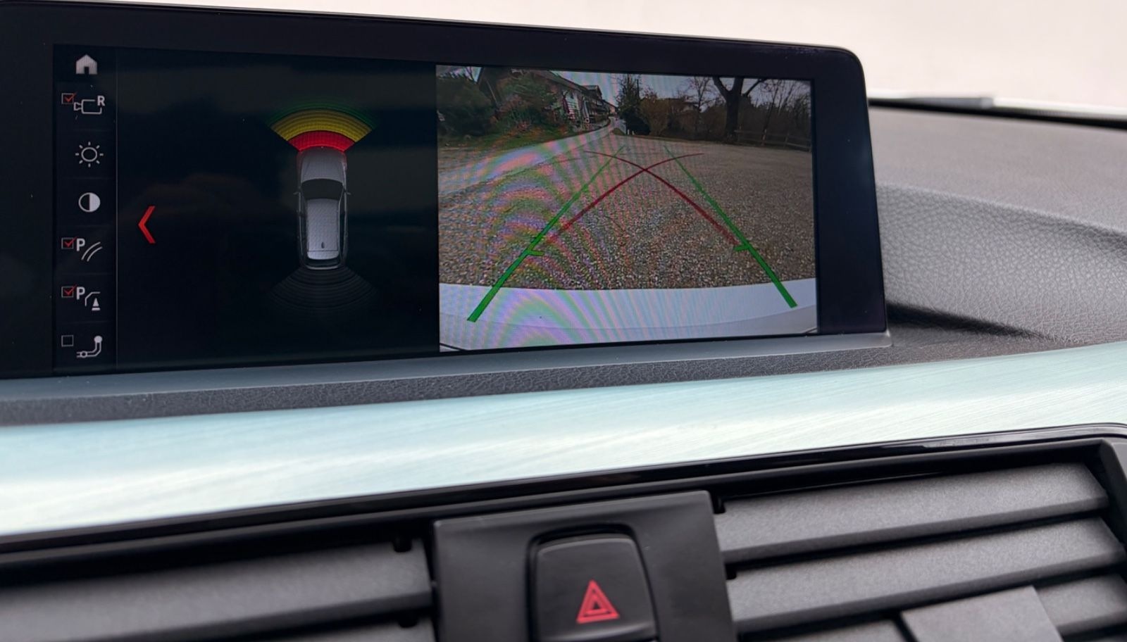 BMW 320d xDrive Touring Automatic RFK AHK CarPlay foto 14