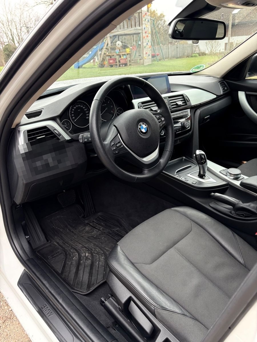 BMW 320d xDrive Touring Automatic RFK AHK CarPlay foto 5