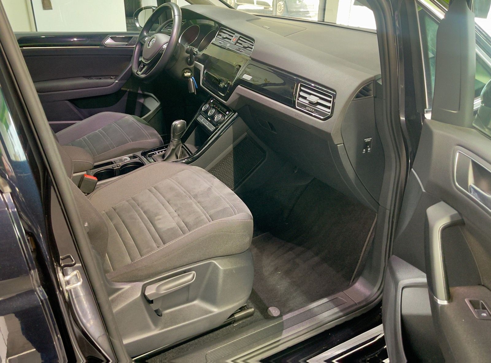 Volkswagen Touran 1.4 TSIDSG|Nur69tkm|7-Sitzer|Navi|PDC foto 23