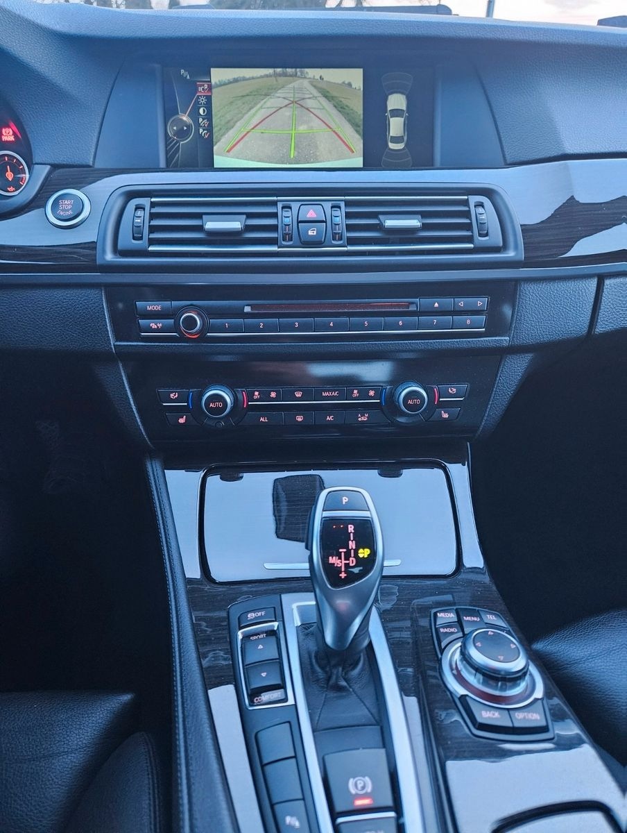 BMW 550i xDrive - M Paket foto 12