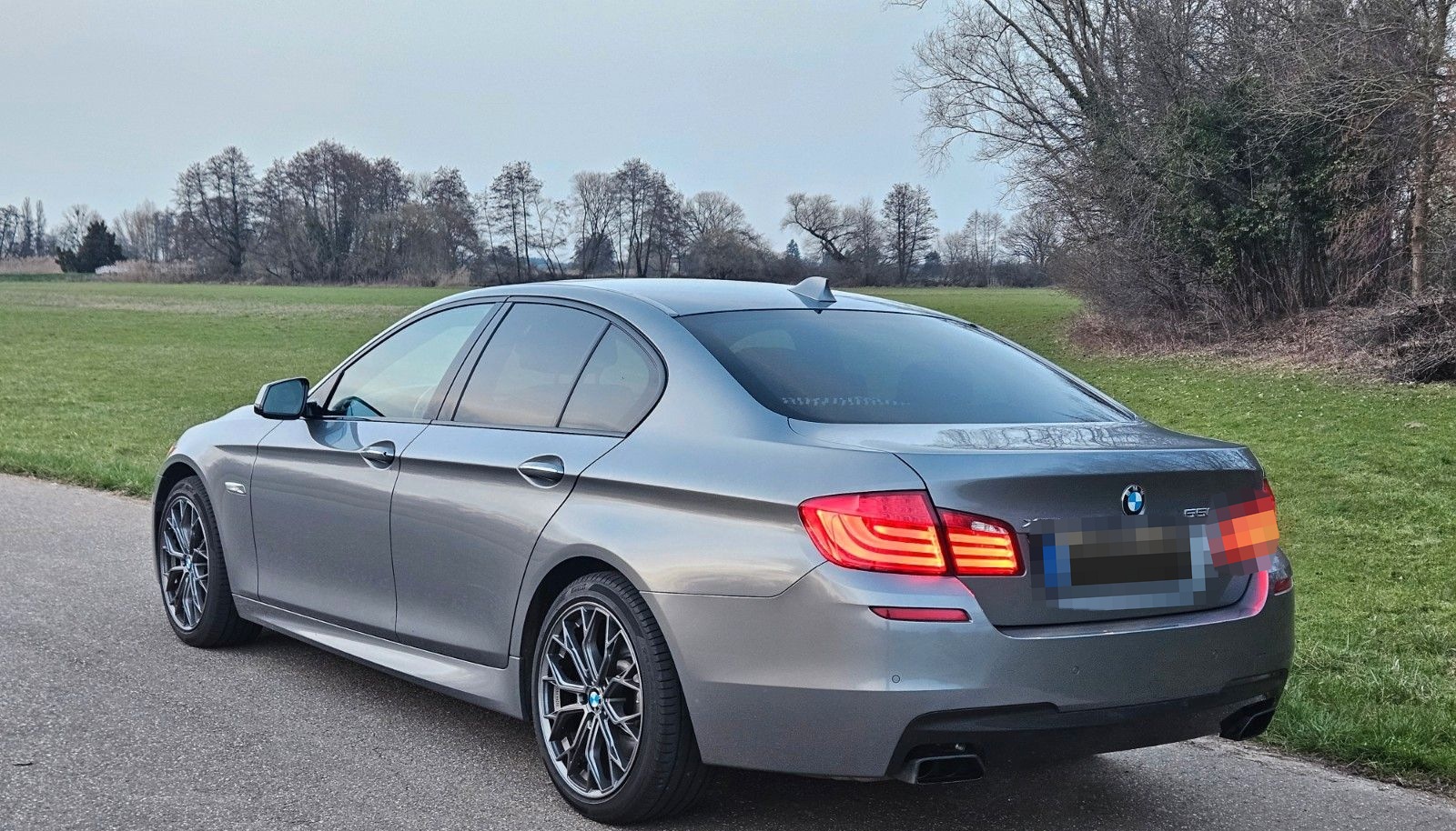 BMW 550i xDrive - M Paket foto 3