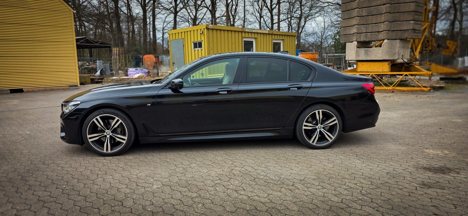 BMW 730d xDrive - foto 2