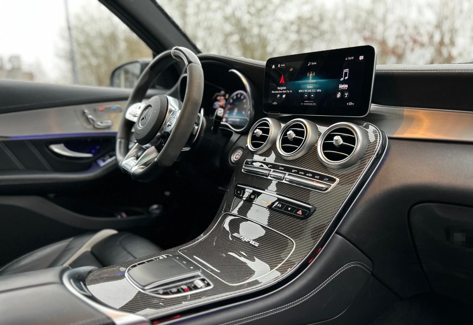 Mercedes-Benz GLC 63 AMG S + DESIGNO + DRIV + FACELIFT +CARBON foto 9