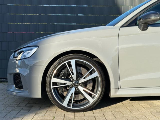 Audi RS3 RS 3 Sportback 2.5 TFSI quattro foto 16
