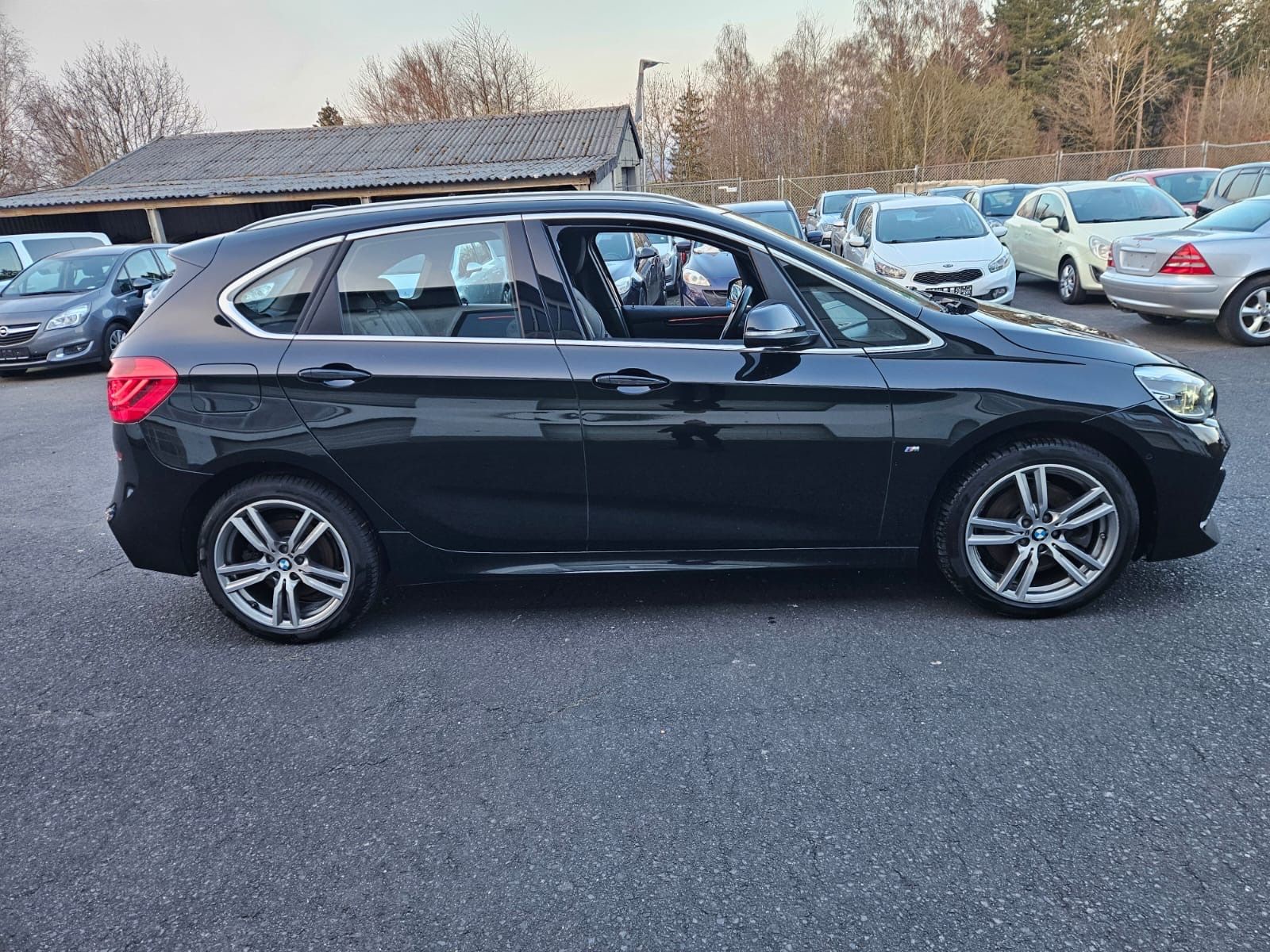 BMW 225 2 Active Tourer 225 xe foto 3