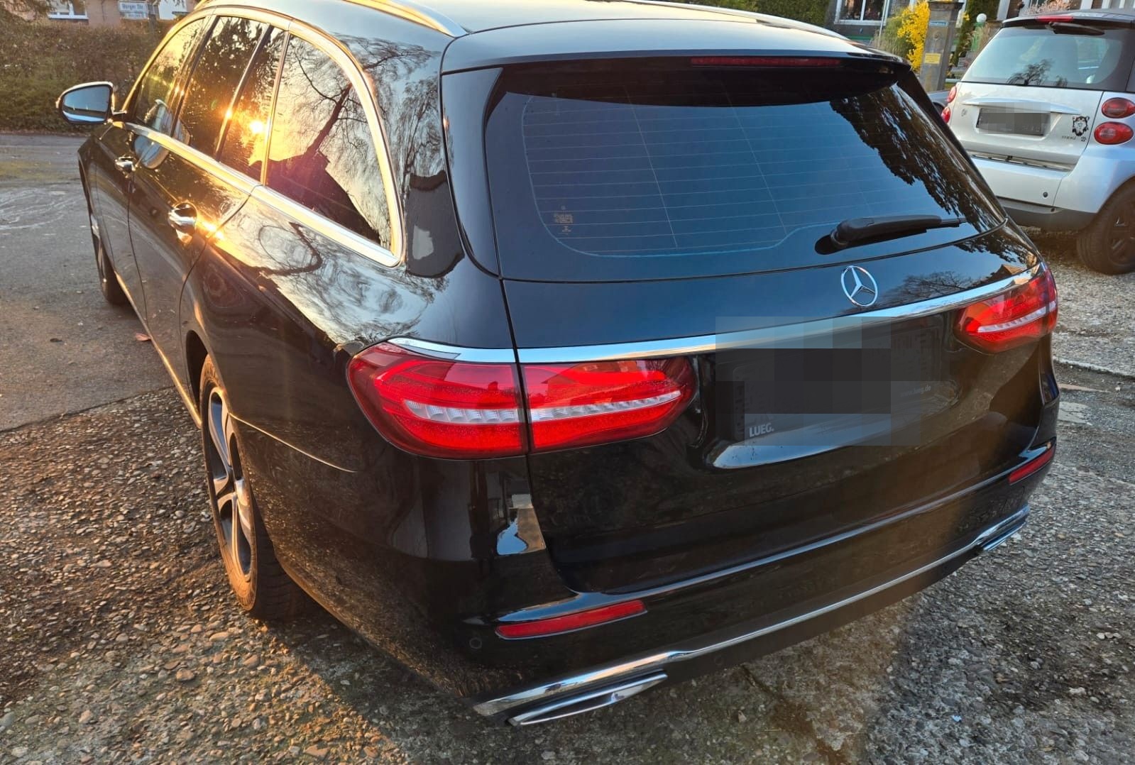 Mercedes-Benz E200d T-Modell - MBUX/KAMERA/8-fach/ HU neu foto 5