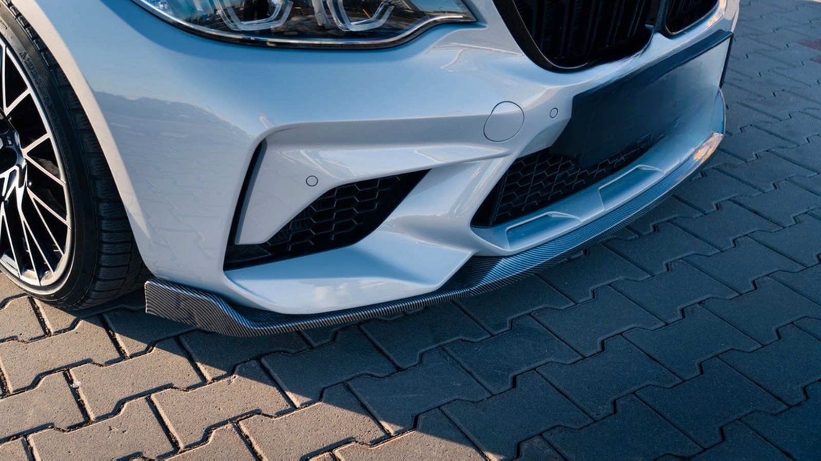 BMW M2 Competition foto 11