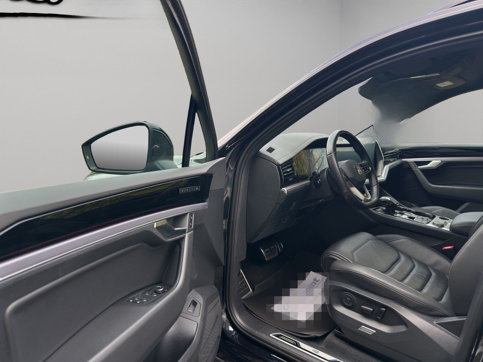 Volkswagen Touareg 3.0 TSI R-Line INNOVISION DYNAUDIO foto 14