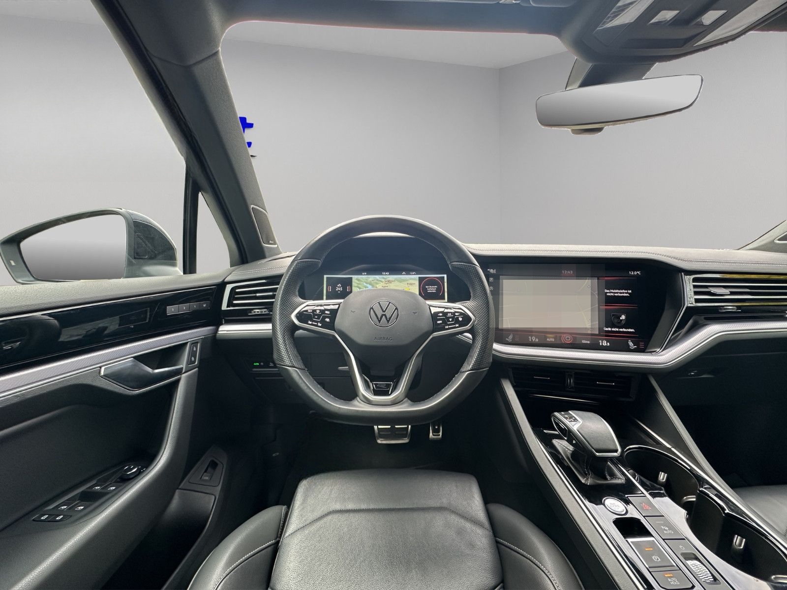 Volkswagen Touareg 3.0 TSI R-Line INNOVISION DYNAUDIO foto 17