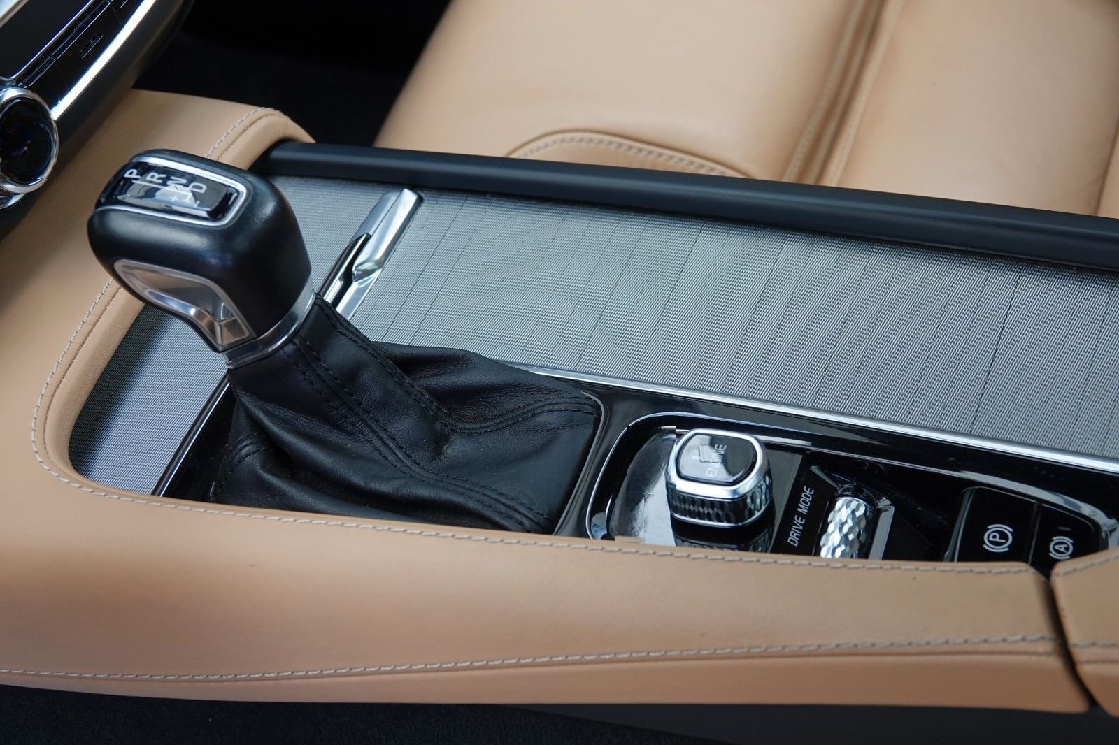 Volvo V90 AWD *INSCRIPTION* 360°* BOWERS & WILK* HuD foto 13