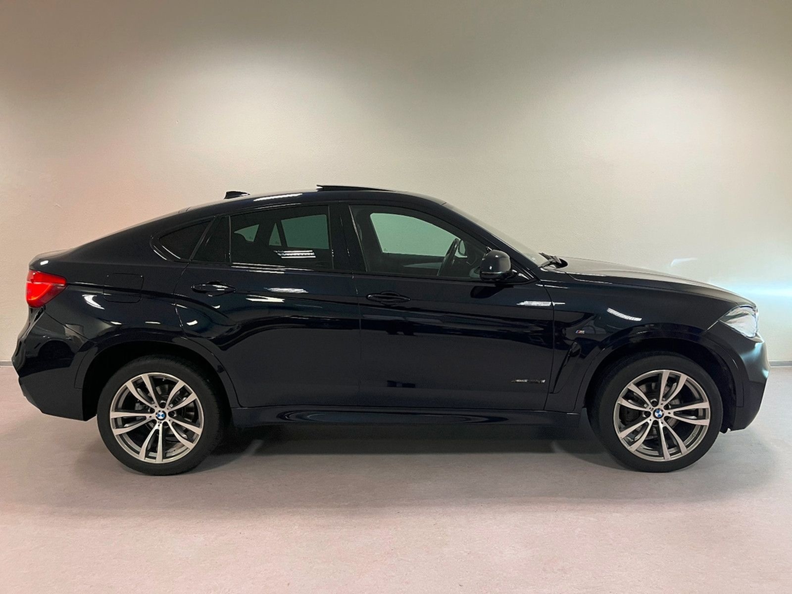 BMW X6 xDrive 30 d* M Sport Paket*HeadUP/Kamera/LED foto 15