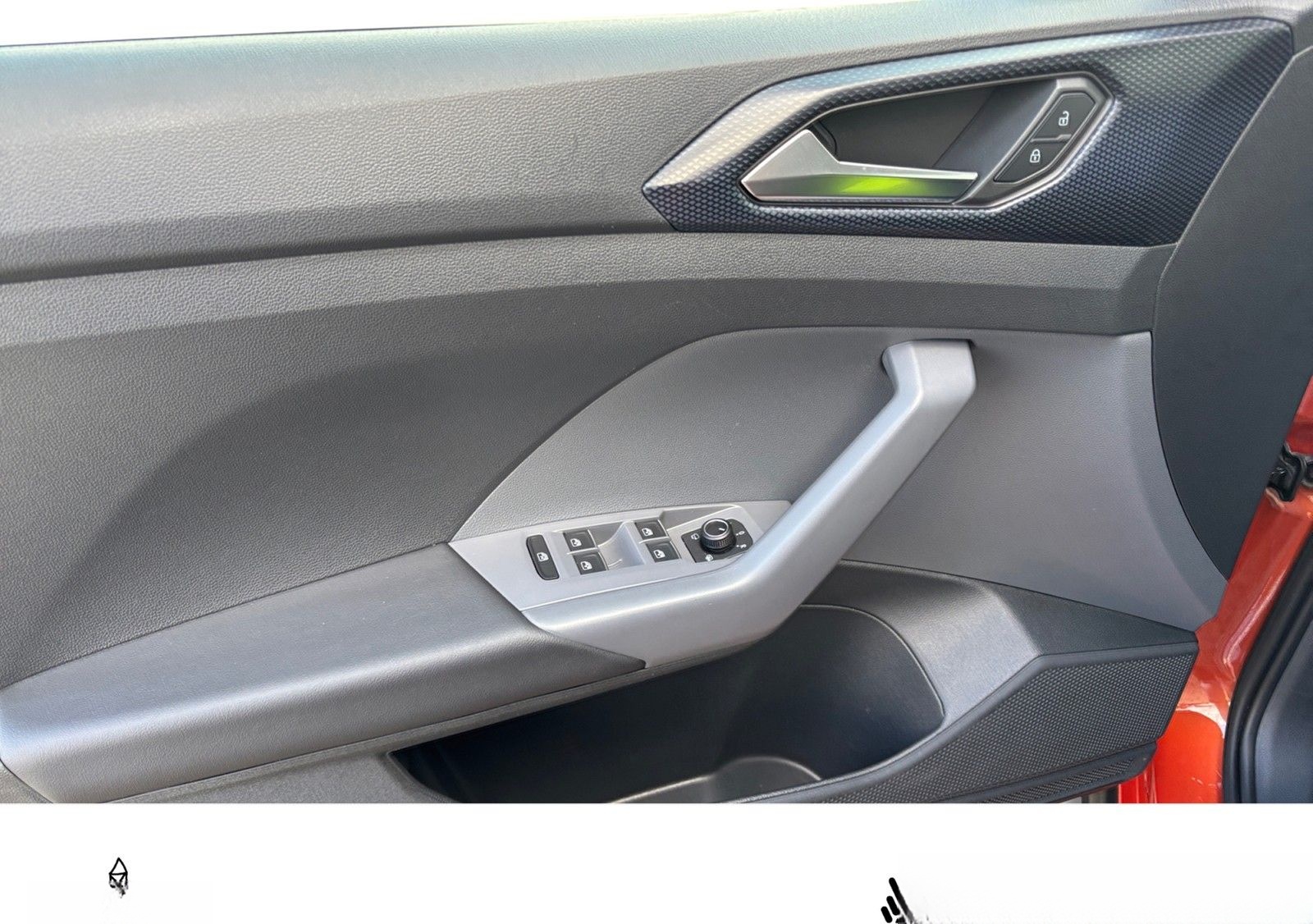 Volkswagen T-Cross United 1.5 TSI DSG AHK+NAVI+APP+SHZ foto 13