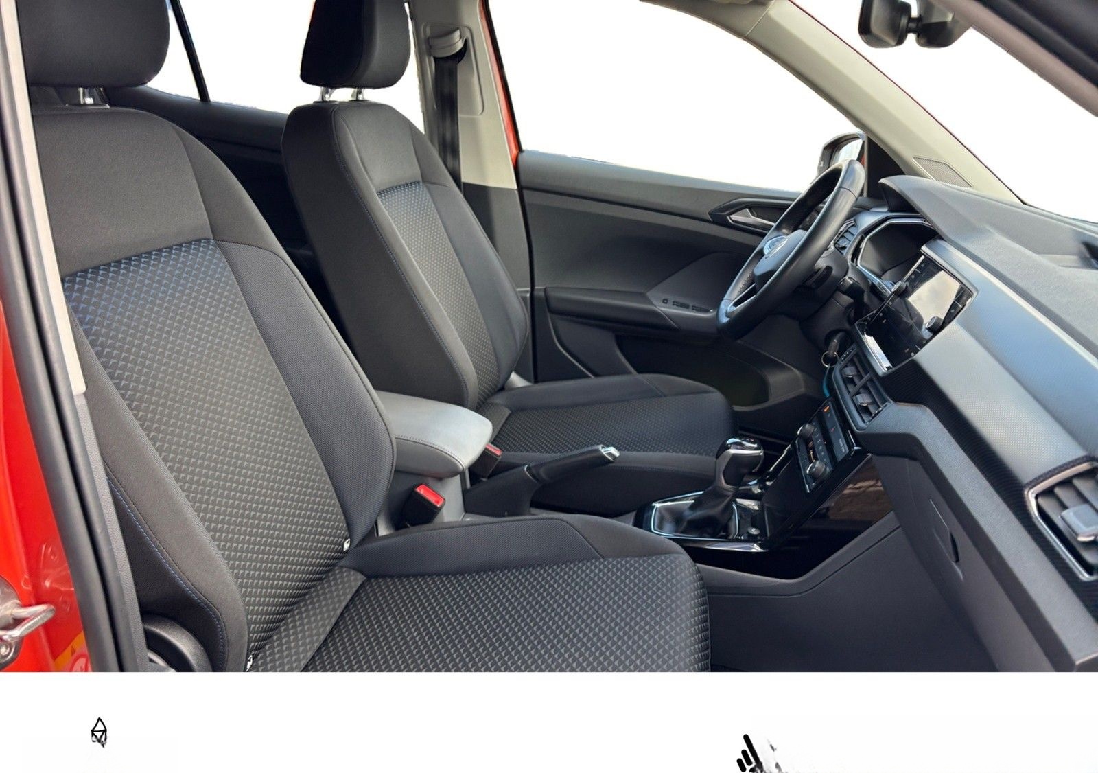 Volkswagen T-Cross United 1.5 TSI DSG AHK+NAVI+APP+SHZ foto 7