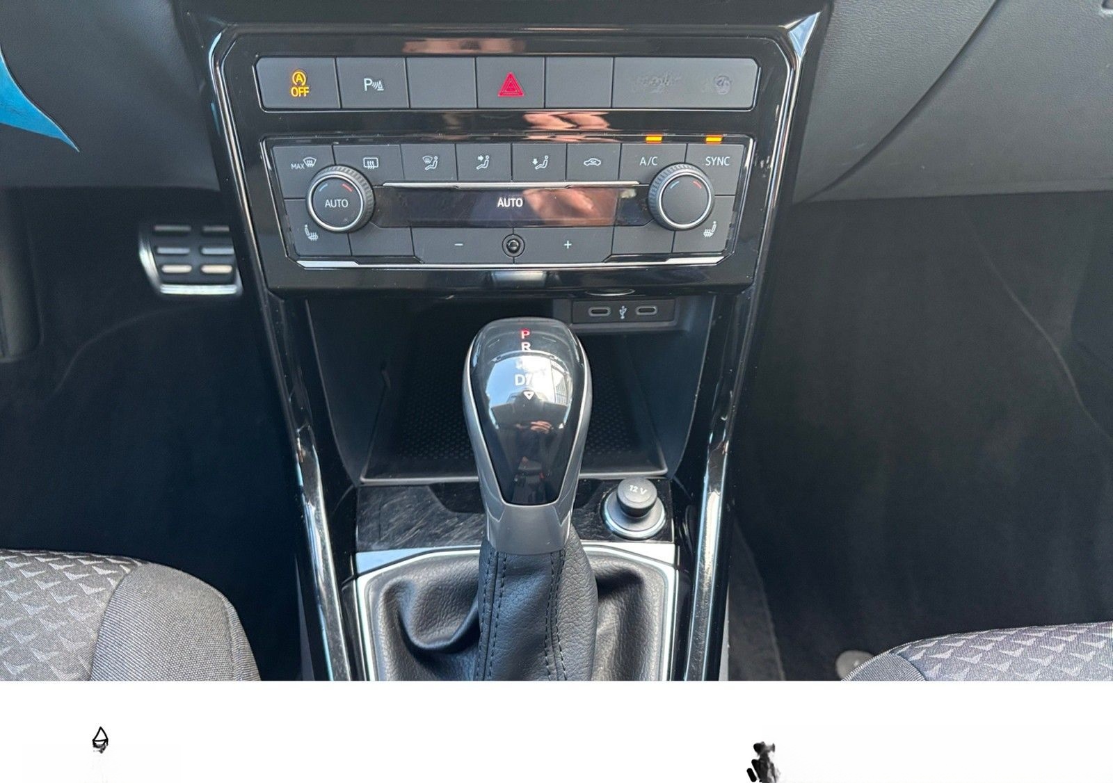 Volkswagen T-Cross United 1.5 TSI DSG AHK+NAVI+APP+SHZ foto 9