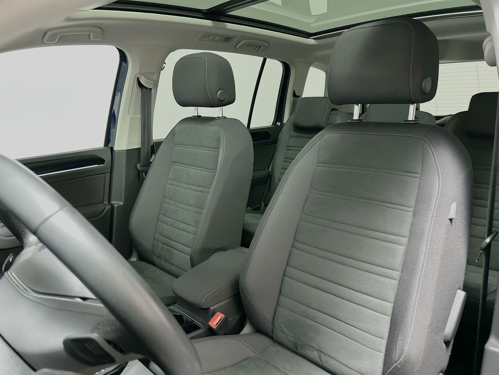 Volkswagen Touran 2.0 TDI DSG Highline foto 11