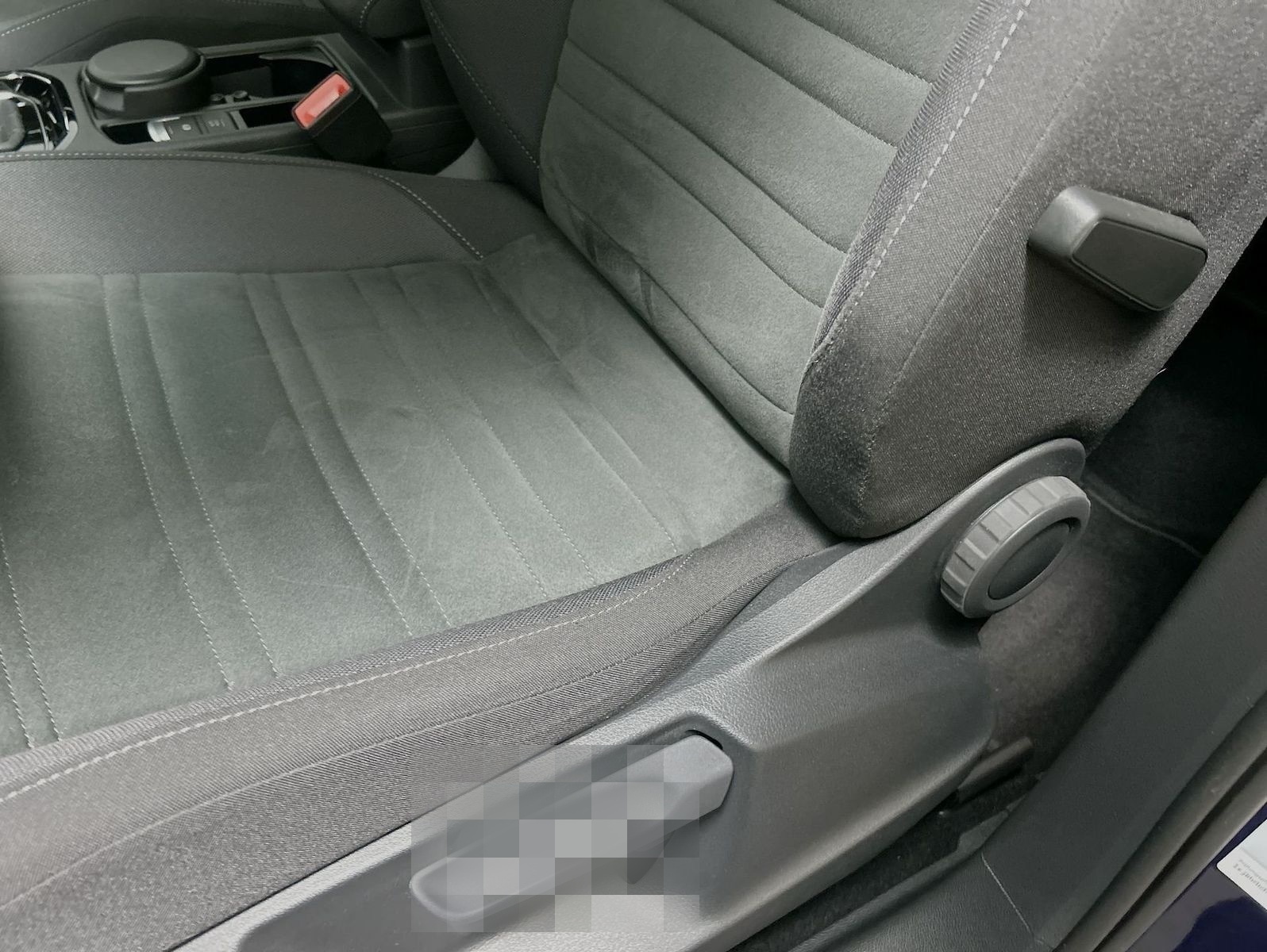 Volkswagen Touran 2.0 TDI DSG Highline foto 12