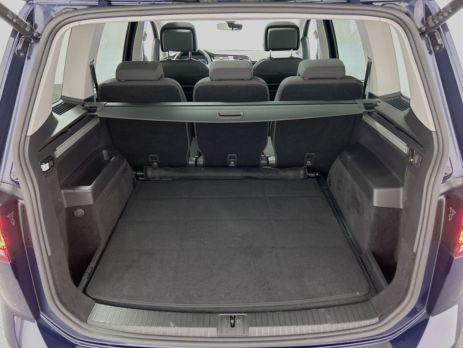 Volkswagen Touran 2.0 TDI DSG Highline foto 23