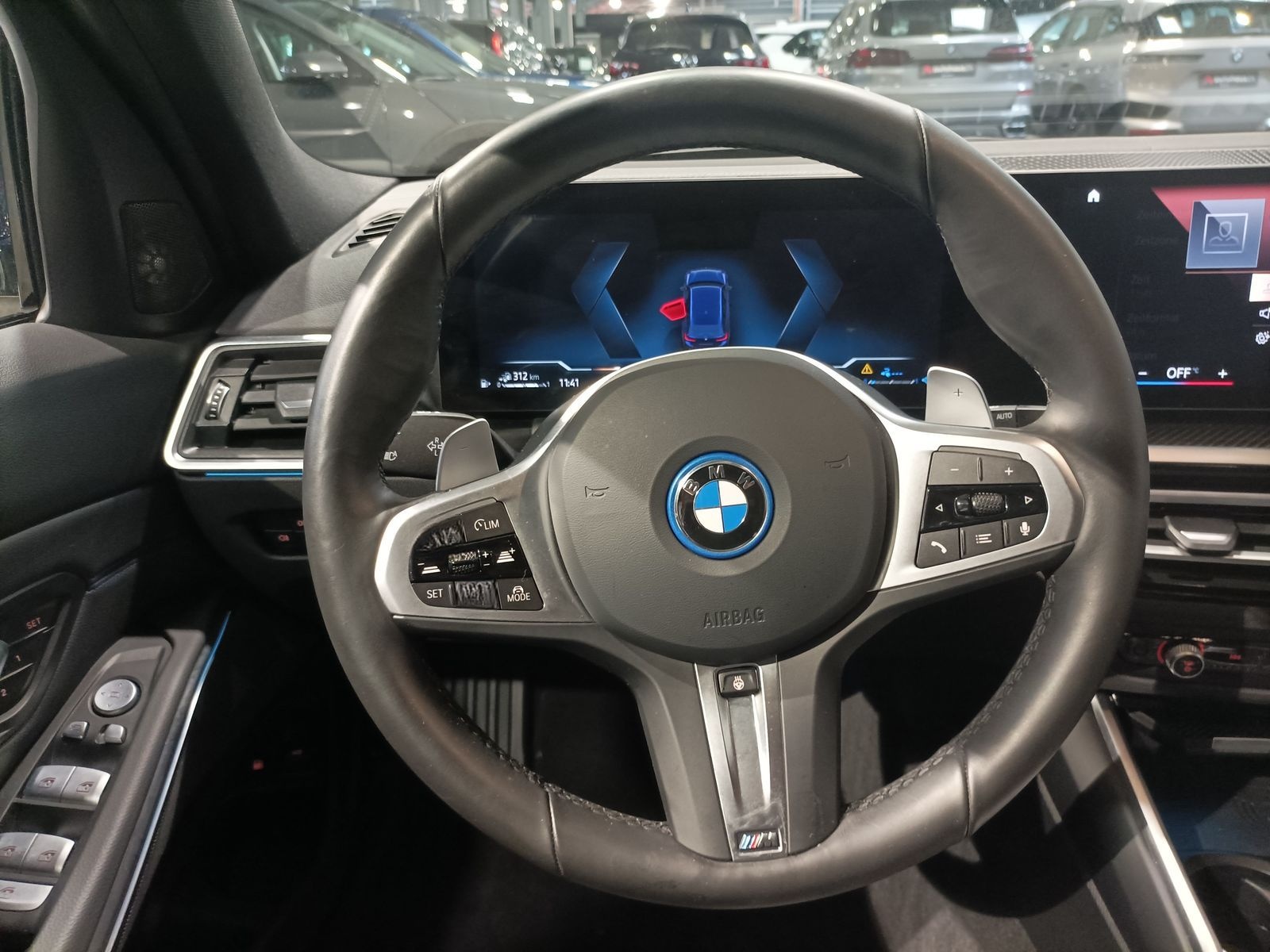 BMW 330e xDrive M Sport H&K|LED|ACC|HeadUp|Kamera foto 10